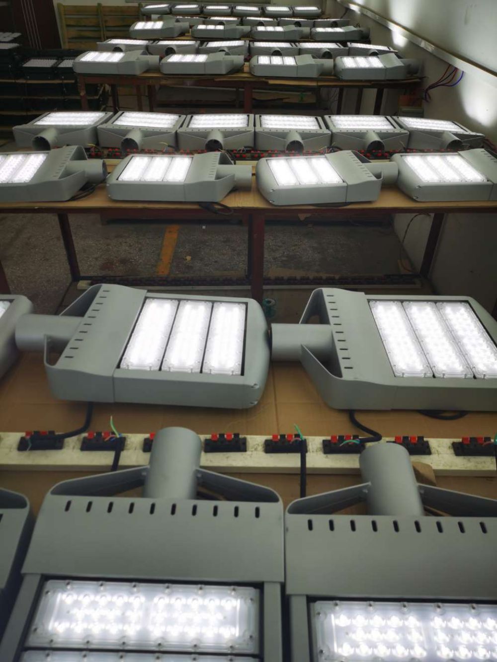 led路灯通常几多瓦(若何选择功率)